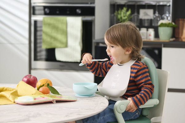 Chicco Colher Cinzenta Silicone com Caixa 6M+
